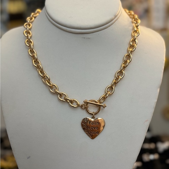 Jewelry - - NECKLACE